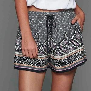 NWT Dress Shorts Sz L